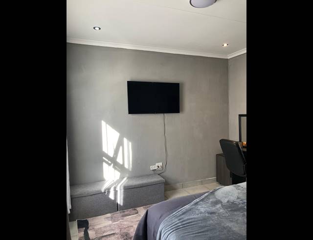 3 BEDROOM TOWNHOUSE FOR SALE IN LIEFDE EN VREDE